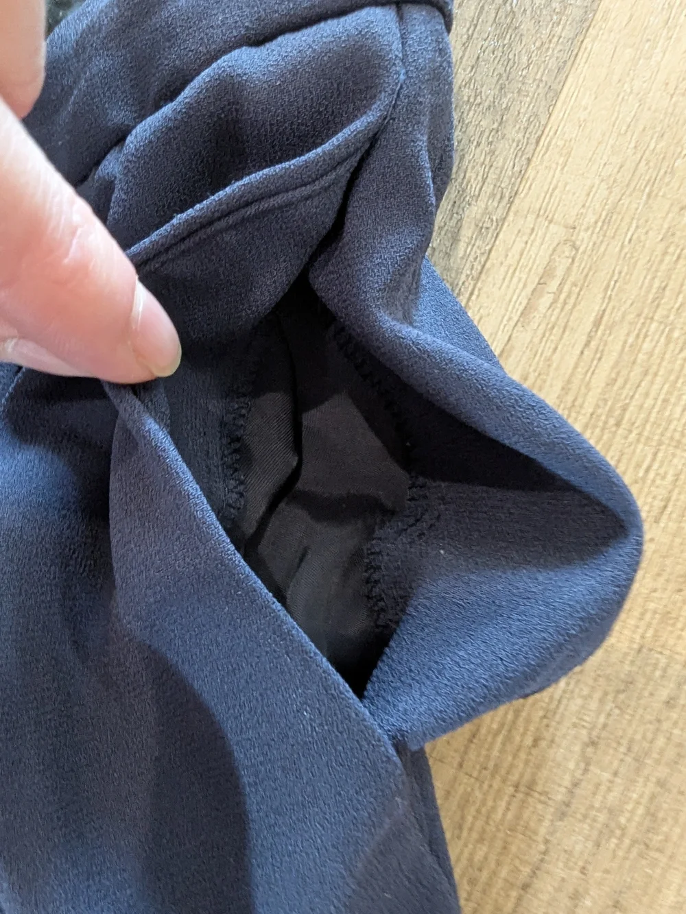 Babaton Navy Pleated High-Rise Straight Trousers - Picture 7 of 9